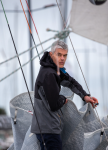 sam installant le génois